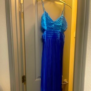 Express size 8 blue ombre summer formal dress